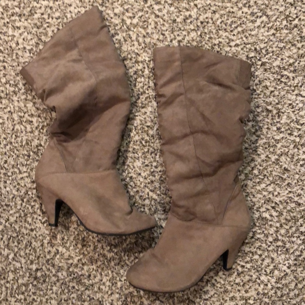 Knee high heel boots